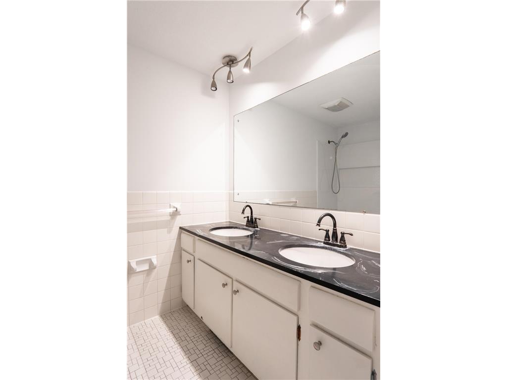 7740 Arlington Avenue N Brooklyn Park MN 55443 7002974 image16