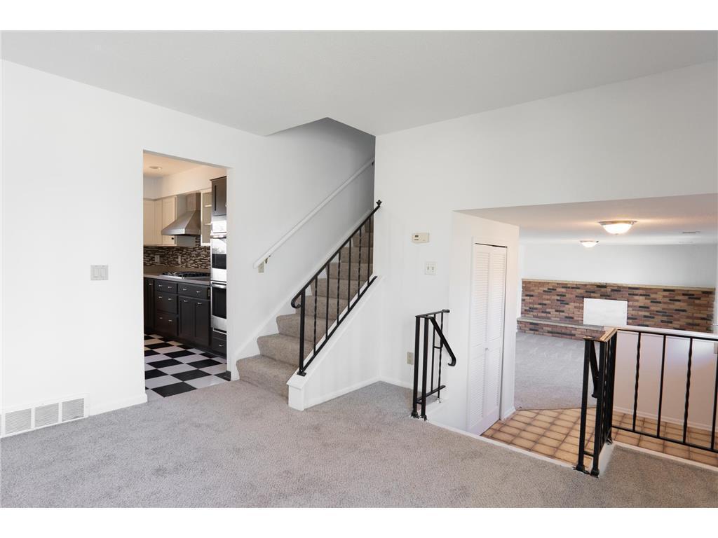 7740 Arlington Avenue N Brooklyn Park MN 55443 7002974 image6