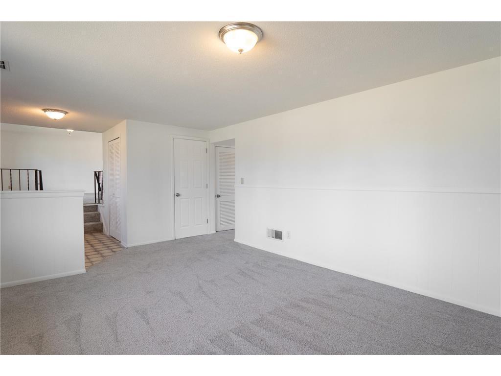 7740 Arlington Avenue N Brooklyn Park MN 55443 7002974 image7