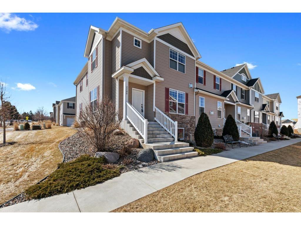 7740 Madelyn Creek Drive, Victoria, MN 55386 MLS 5503597 Edina Realty