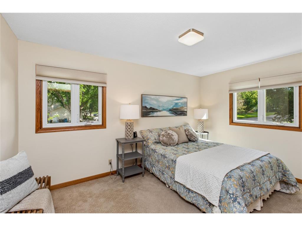 7743 Countryside Drive Bloomington MN 55438 7098912 image10