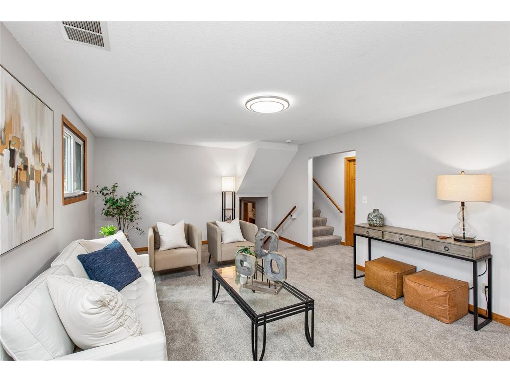 7743 Countryside Drive Bloomington MN 55438 7098912 image19