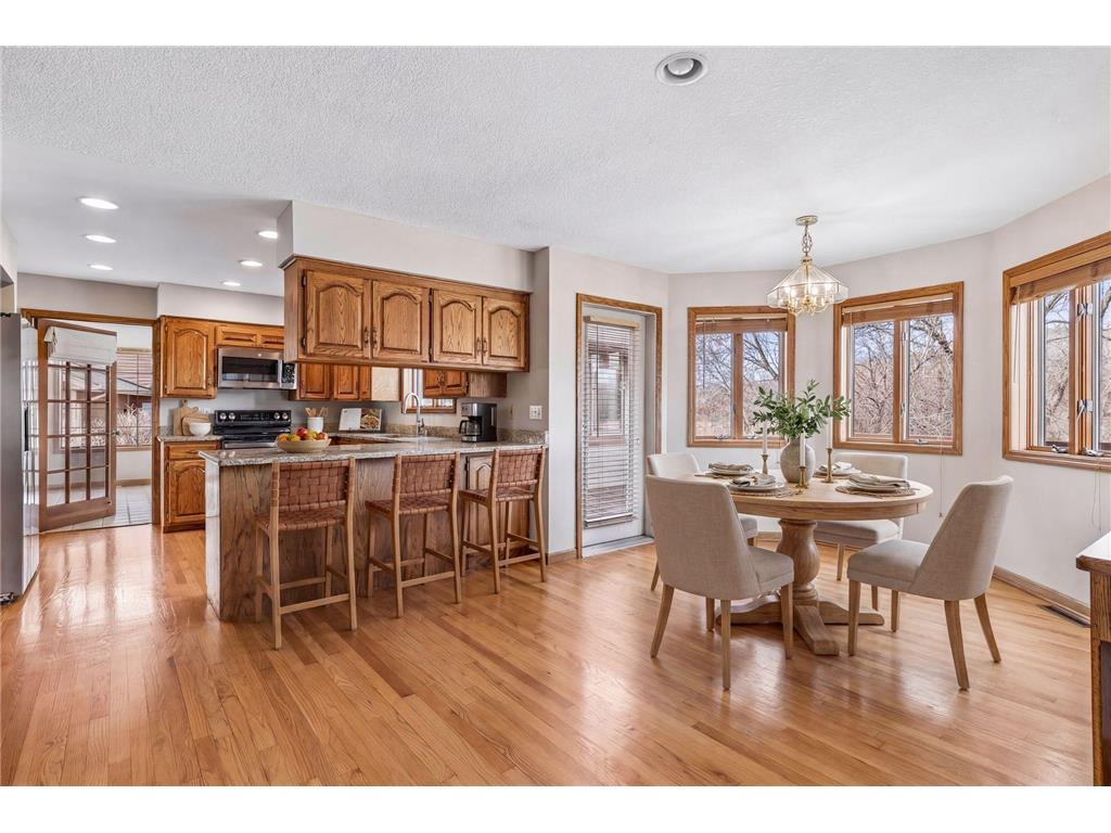 7748 W 99th Street Bloomington MN 55438 7050086 image13