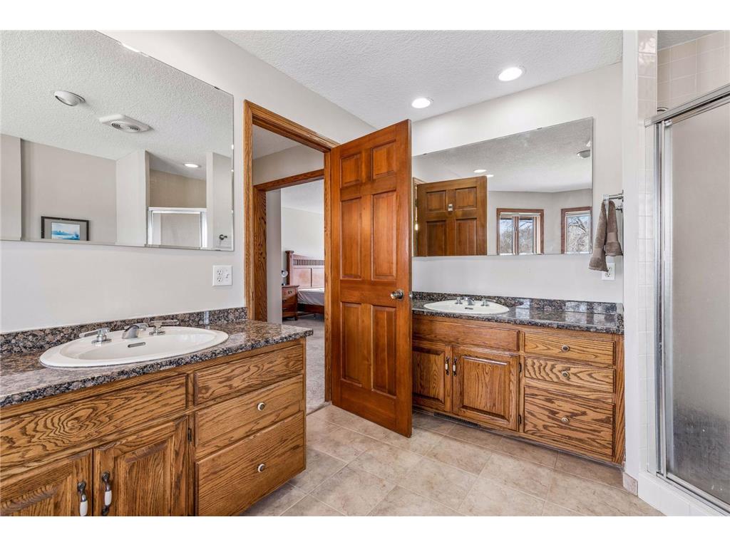 7748 W 99th Street Bloomington MN 55438 7050086 image35