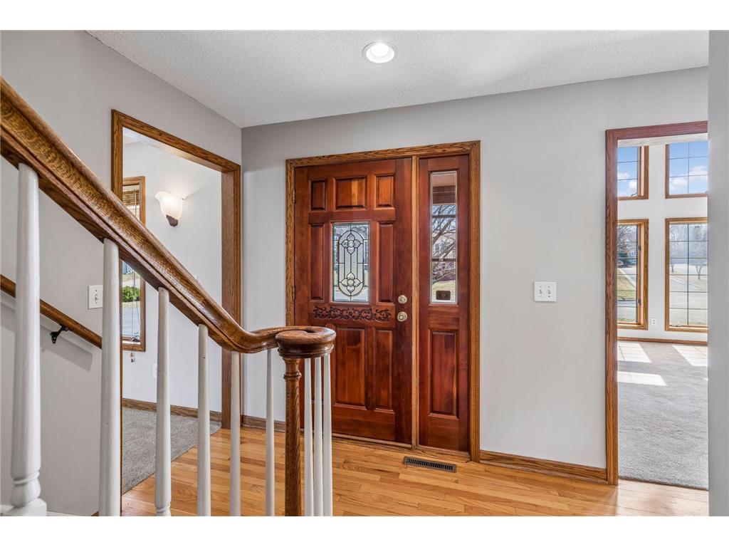 7748 W 99th Street Bloomington MN 55438 7050086 image7