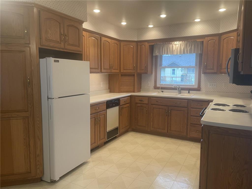 775 2nd Street E Tracy MN 56175 7072670 image2