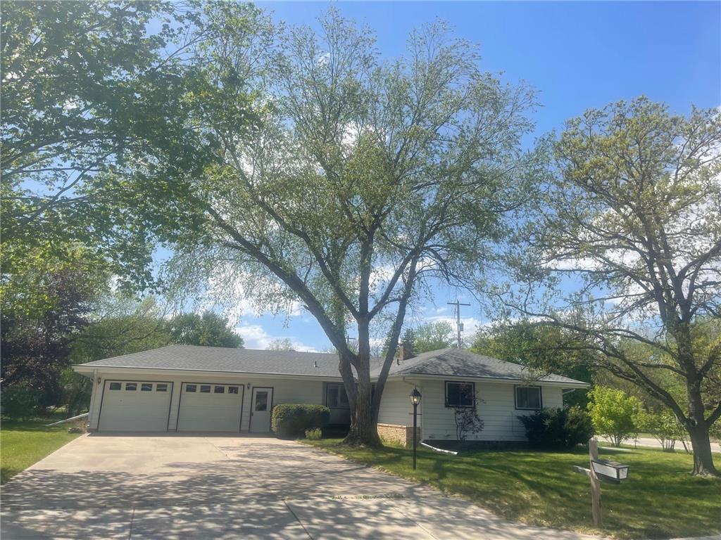 775 2nd Street E Tracy MN 56175 7072670 image25