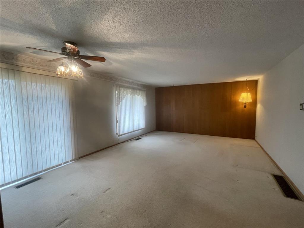 775 2nd Street E Tracy MN 56175 7072670 image5