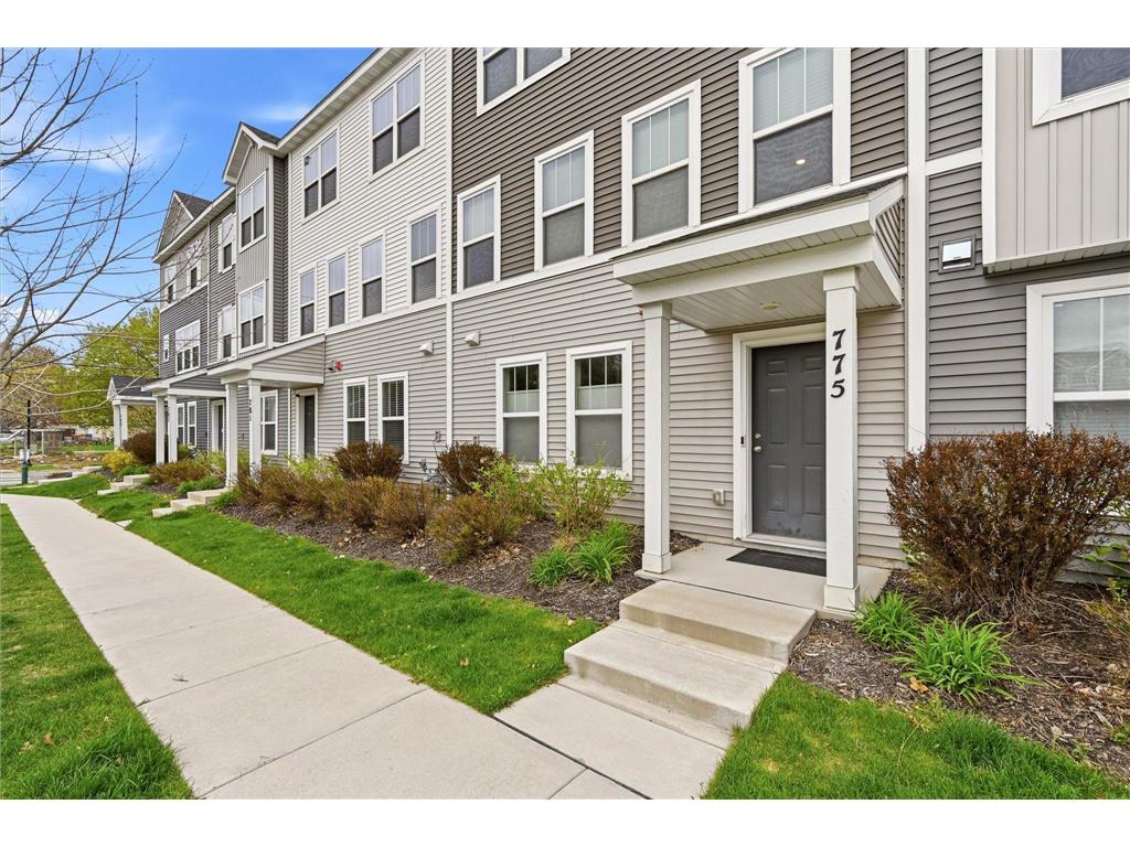 775 Midtown Lane New Brighton MN 55112 7072806 image1