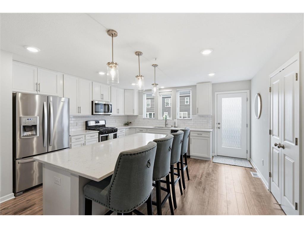 775 Midtown Lane New Brighton MN 55112 7072806 image4