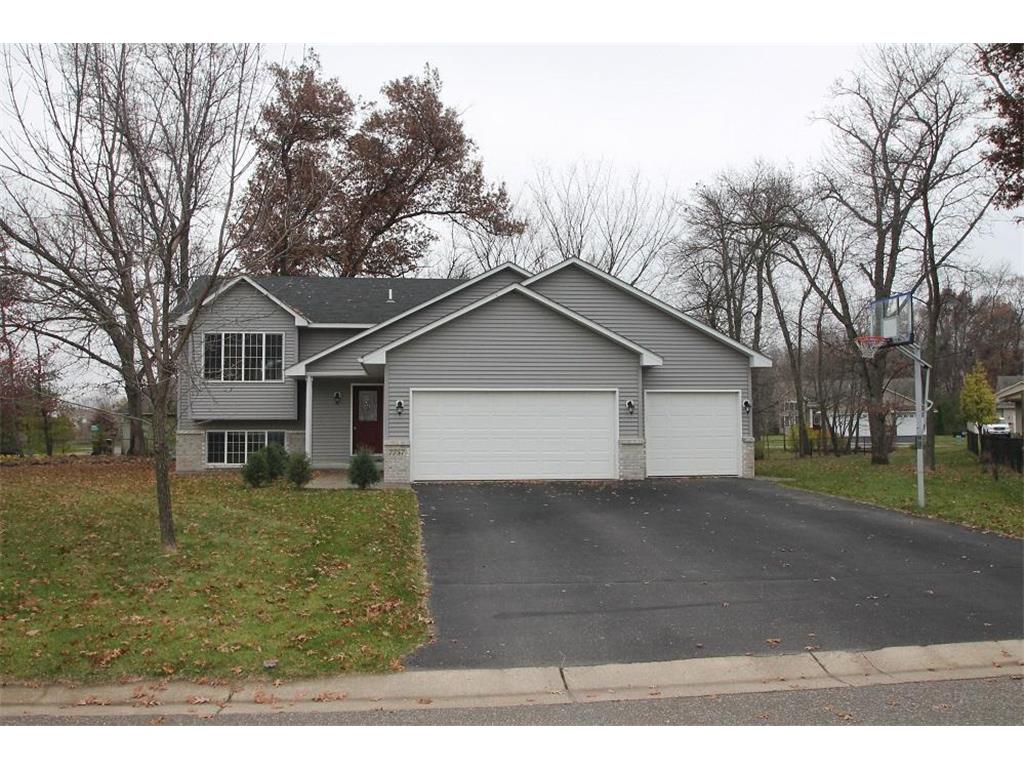 7757 Pinto Lane, Lino Lakes, MN 55014 MLS 6179702 Edina Realty