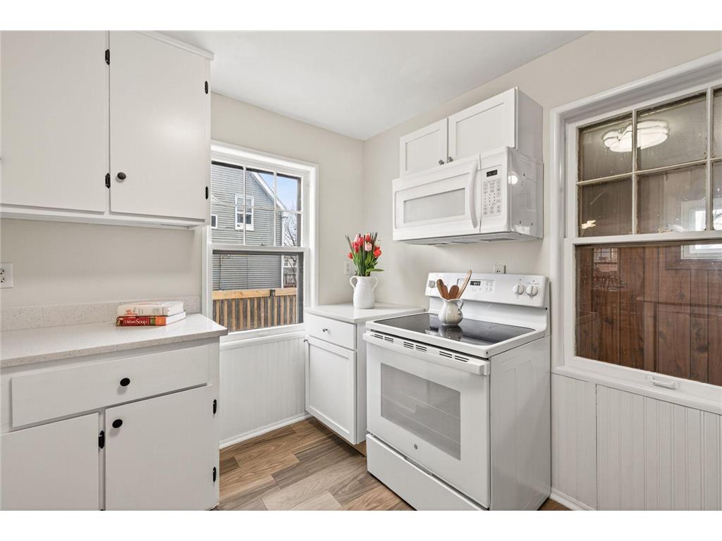 776 Andrew Street Saint Paul MN 55107 7051050 image10