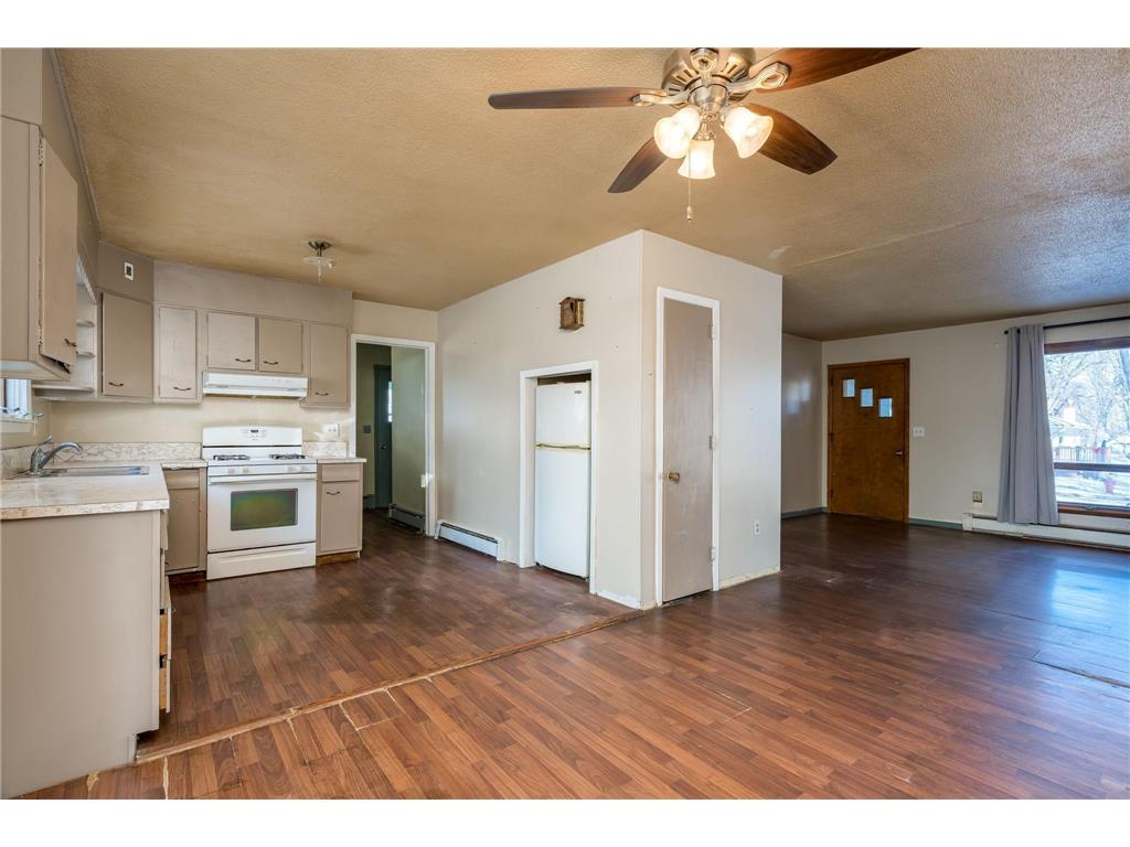 776 E Prince Street Lake Crystal MN 56055 6825326 image5