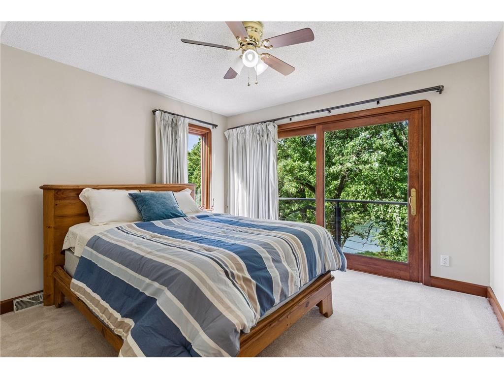 776 Golden Meadow Road Eagan MN 55123 - Schwanz Lake 7057369 image30