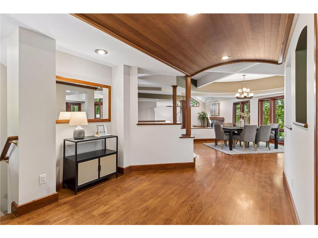 776 Golden Meadow Road Eagan MN 55123 - Schwanz Lake 7057369 image4