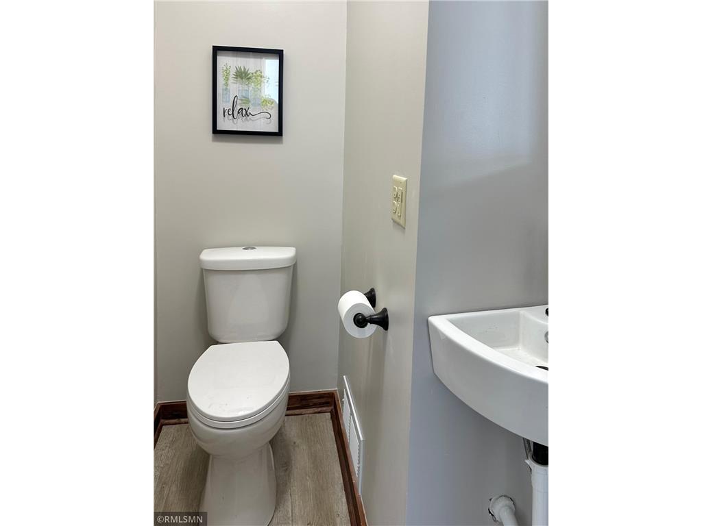 776 James Avenue Saint Paul MN 55102 7098429 image10