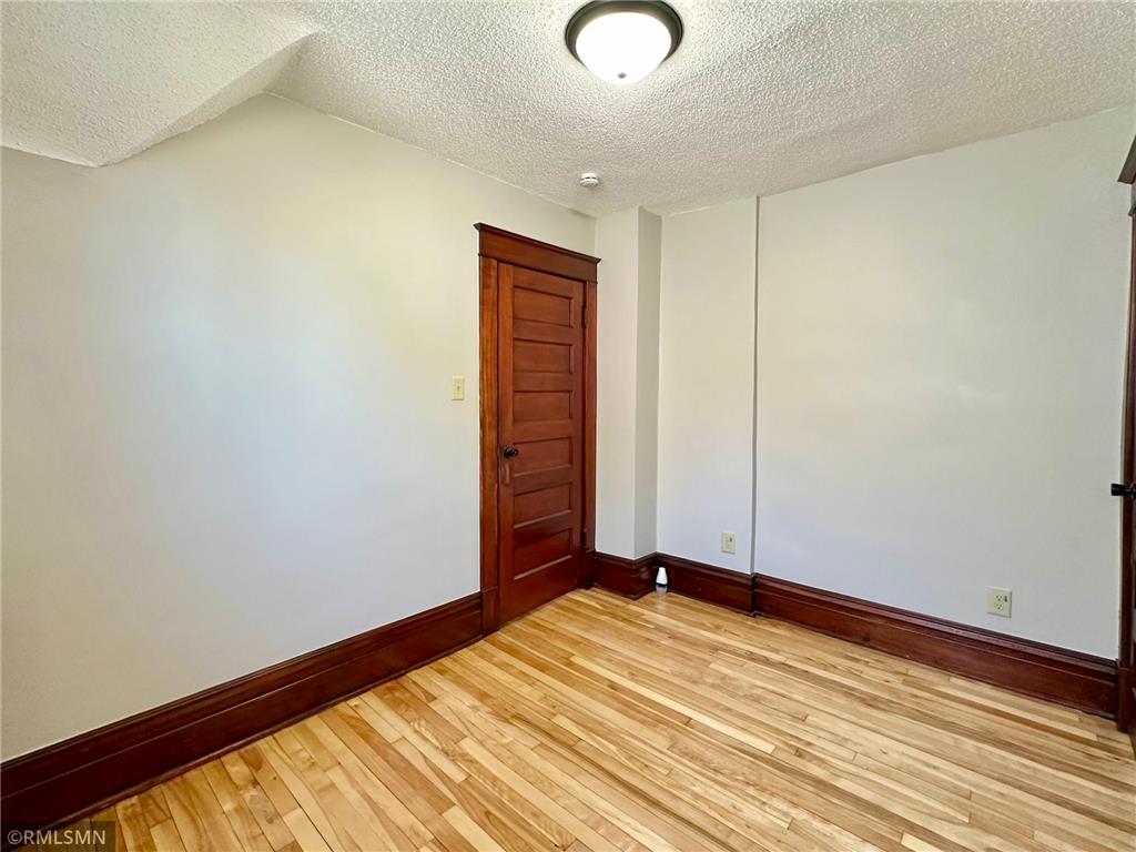 776 James Avenue Saint Paul MN 55102 7098429 image16