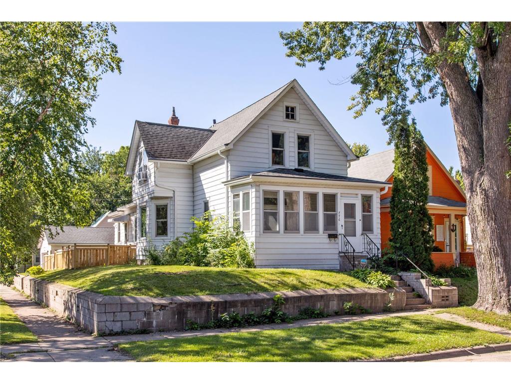 776 Magnolia Avenue E Saint Paul MN 55106 6254885 image1