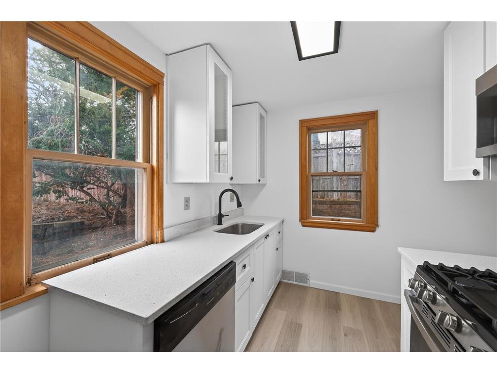 776 Wheeler Street N Saint Paul MN 55104 7045839 image20
