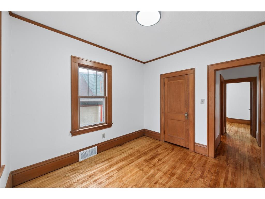 776 Wheeler Street N Saint Paul MN 55104 7045839 image27