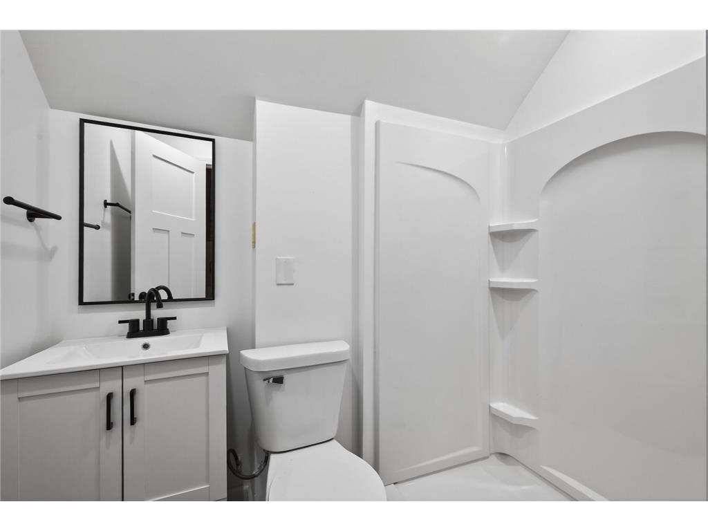 776 Wheeler Street N Saint Paul MN 55104 7045839 image42