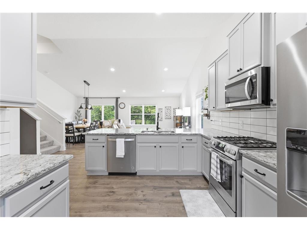 7765 205th Street W Lakeville MN 55044 7092331 image10
