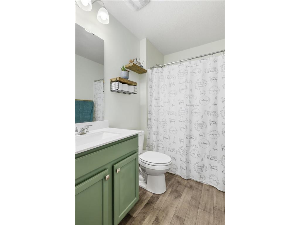 7765 205th Street W Lakeville MN 55044 7092331 image21
