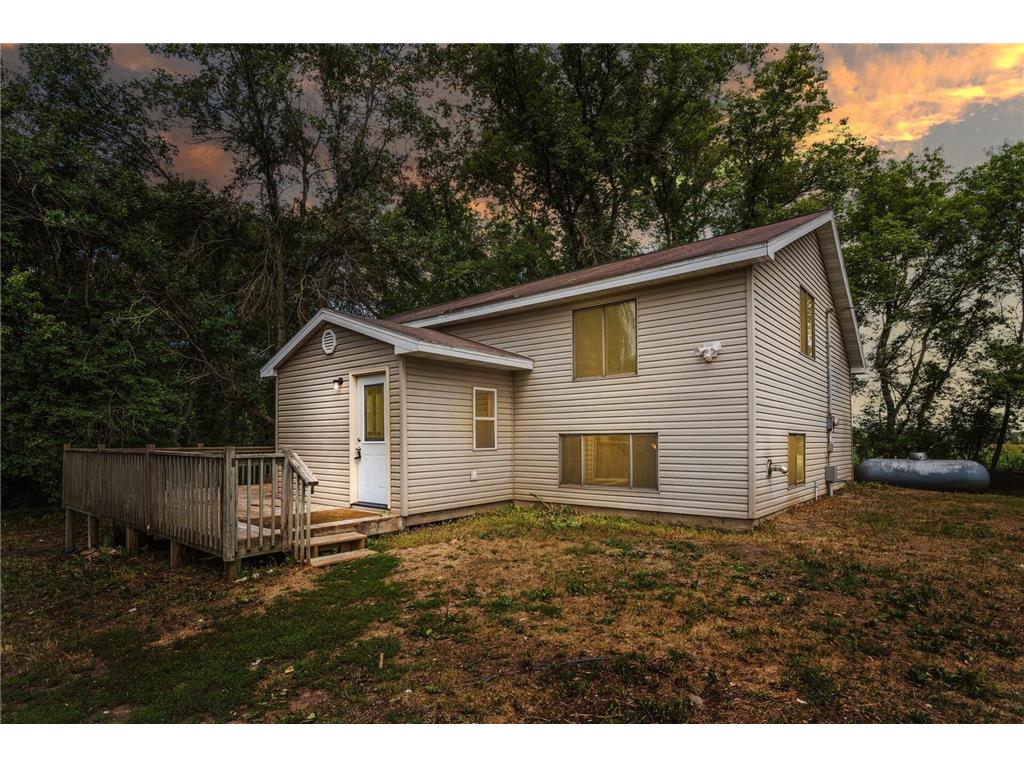 7765 269th Avenue NW Stanford Twp MN 55398 6377000 image1