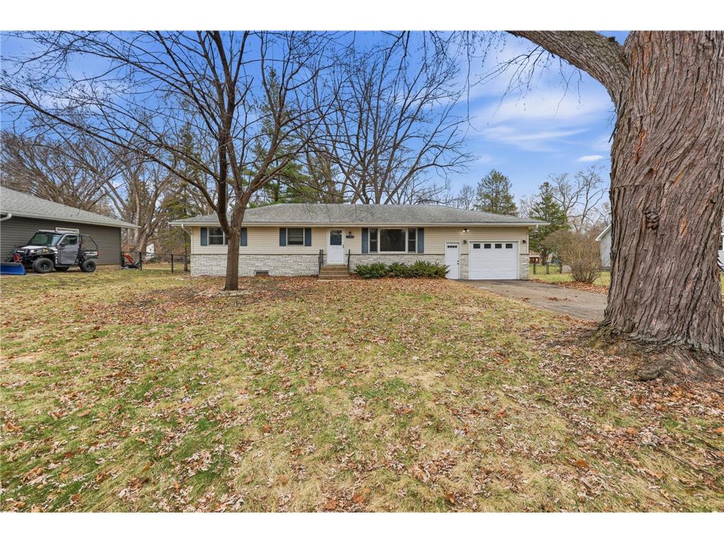 7767 Eastwood Road Mounds View MN 55112 7055567 image1