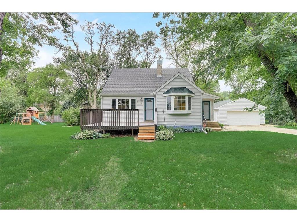 7768 Groveland Road, Mounds View, MN, 55112 MLS 6215936 Edina Realty