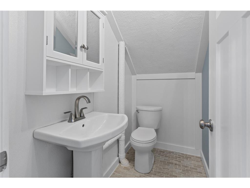 777 Stryker Avenue Saint Paul MN 55107 7011021 image12