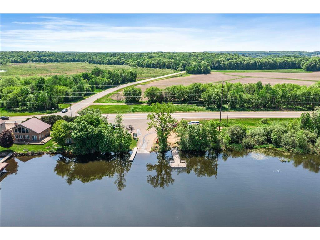 777 US Highway 63 Clayton WI 54004 - Magnor Lake 7085126 image33