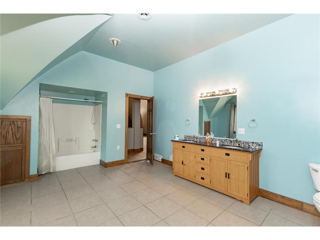 7770 Highway 18 Wyndmere ND 58081 7077338 image79
