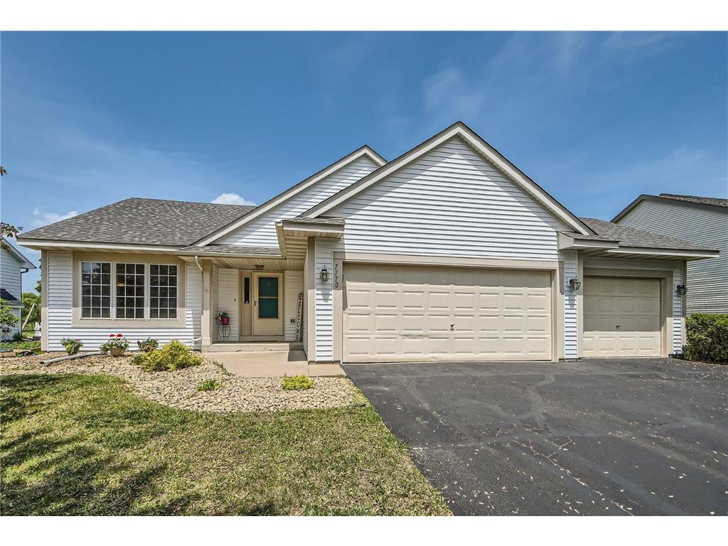 7770 Upper 23rd Street N, Oakdale, MN 55128 MLS 6380141 Edina Realty