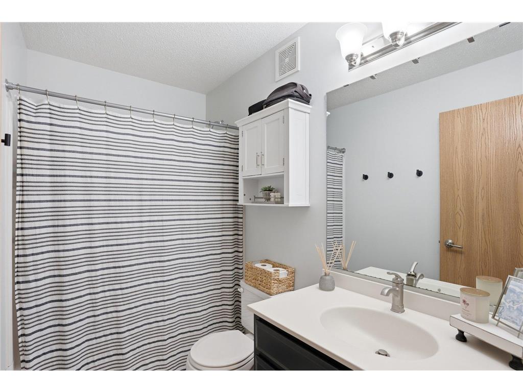 7770 Village Street Chanhassen MN 55317 7038800 image16