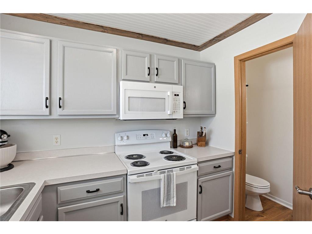 7770 Village Street Chanhassen MN 55317 7038800 image8