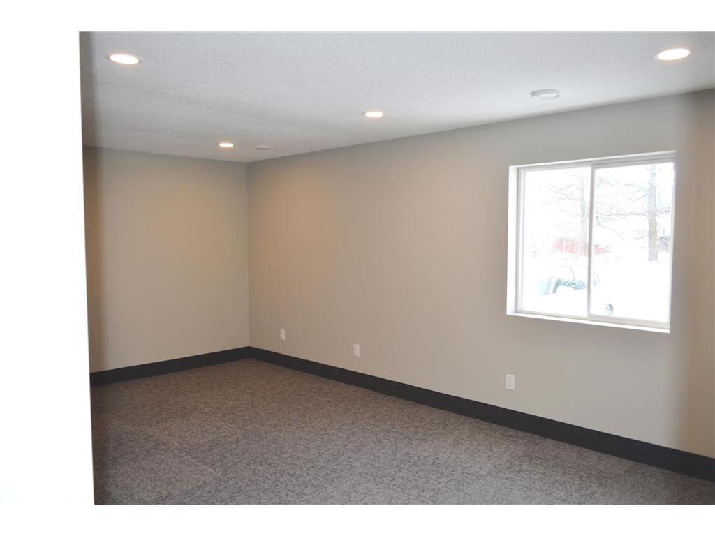 7771 College Road Baxter MN 56425 7034199 image12