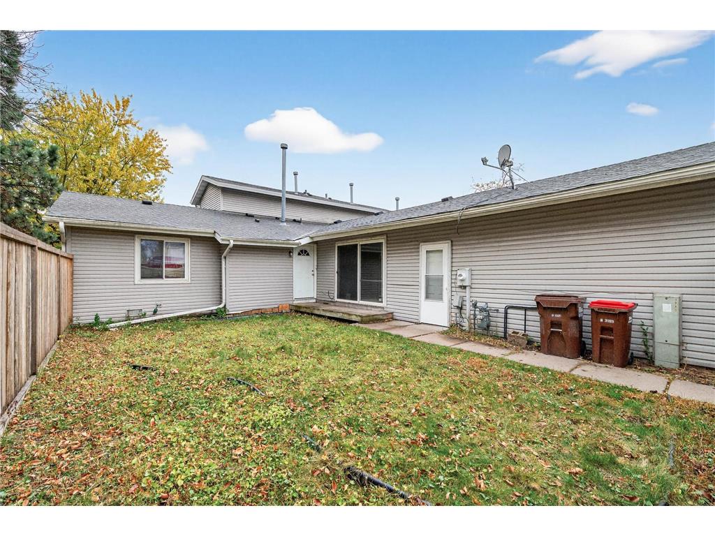 7772 Dunmore Road Woodbury MN 55125 6811948 image1