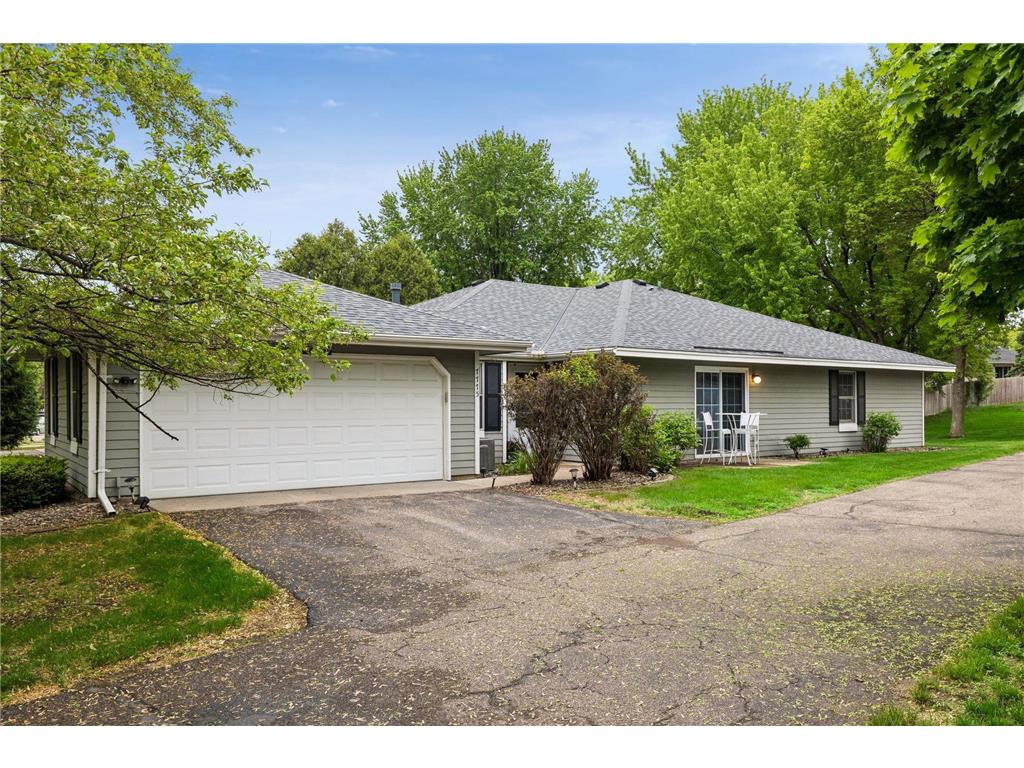 7775 Glenda Court Apple Valley MN 55124 7058631 image1