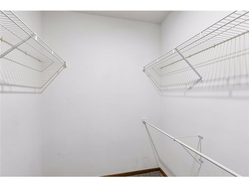 7775 Glenda Court Apple Valley MN 55124 7058631 image10