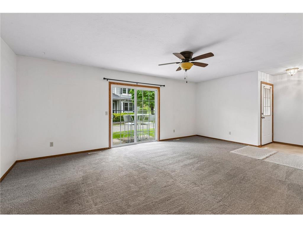 7775 Glenda Court Apple Valley MN 55124 7058631 image3