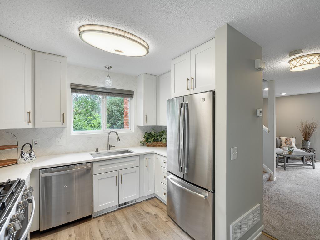 7775 Village Street Chanhassen MN 55317 7115828 image6