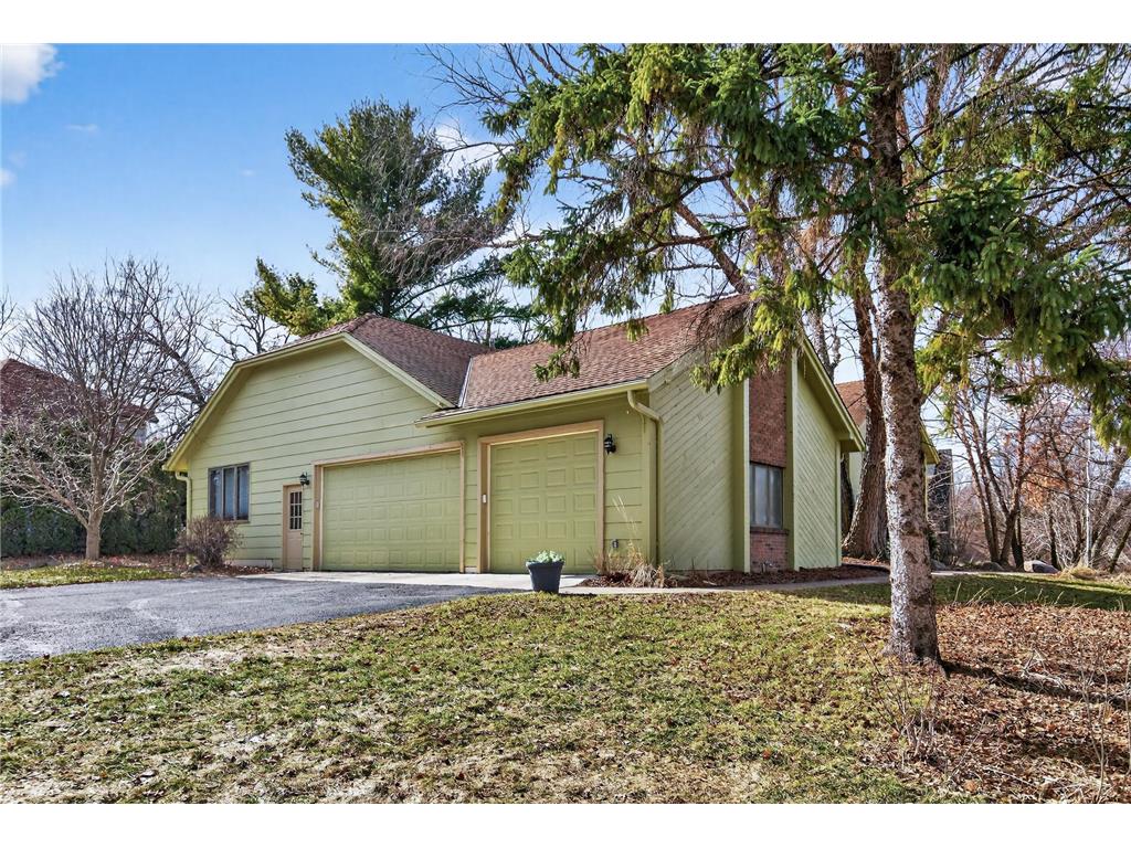 7780 139th Court Apple Valley MN 55124 7046011 image2