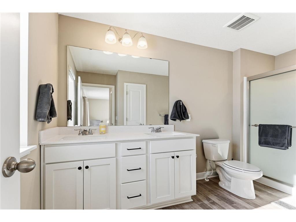 7780 207th Street W Lakeville MN 55044 7016659 image22