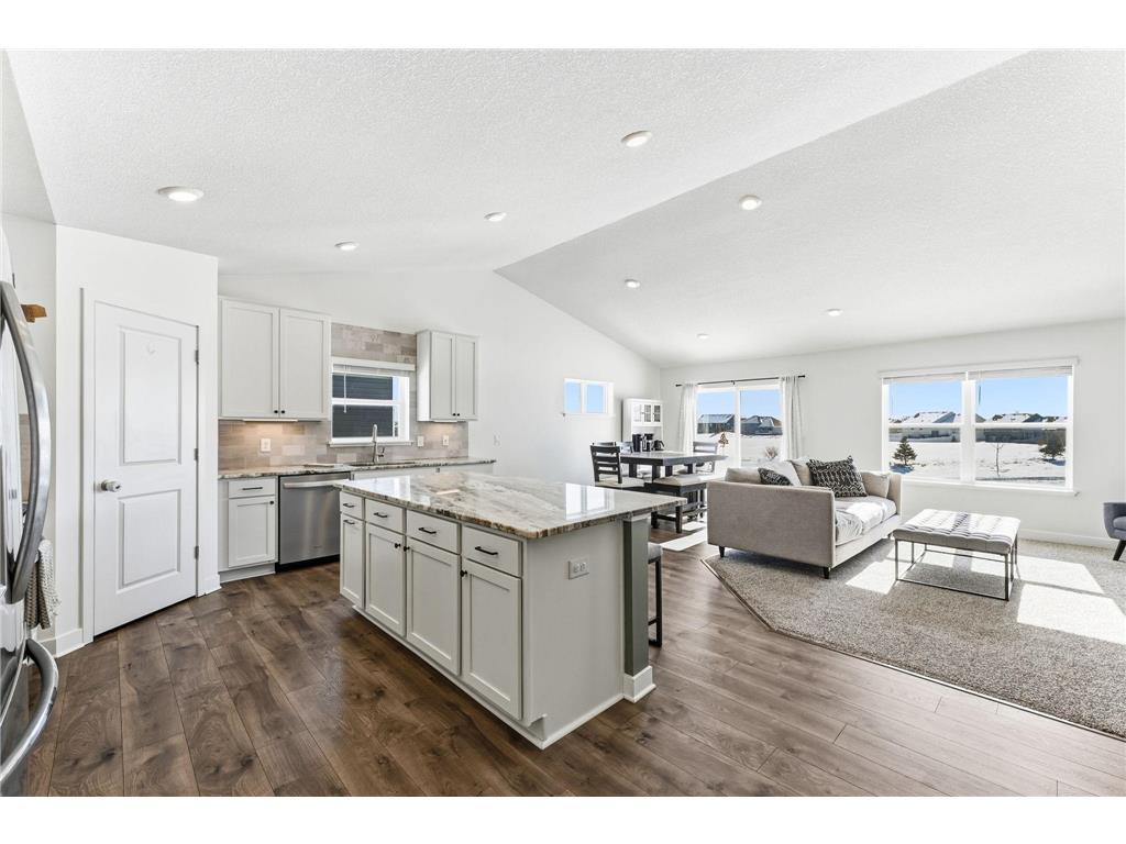 7780 207th Street W Lakeville MN 55044 7016659 image9