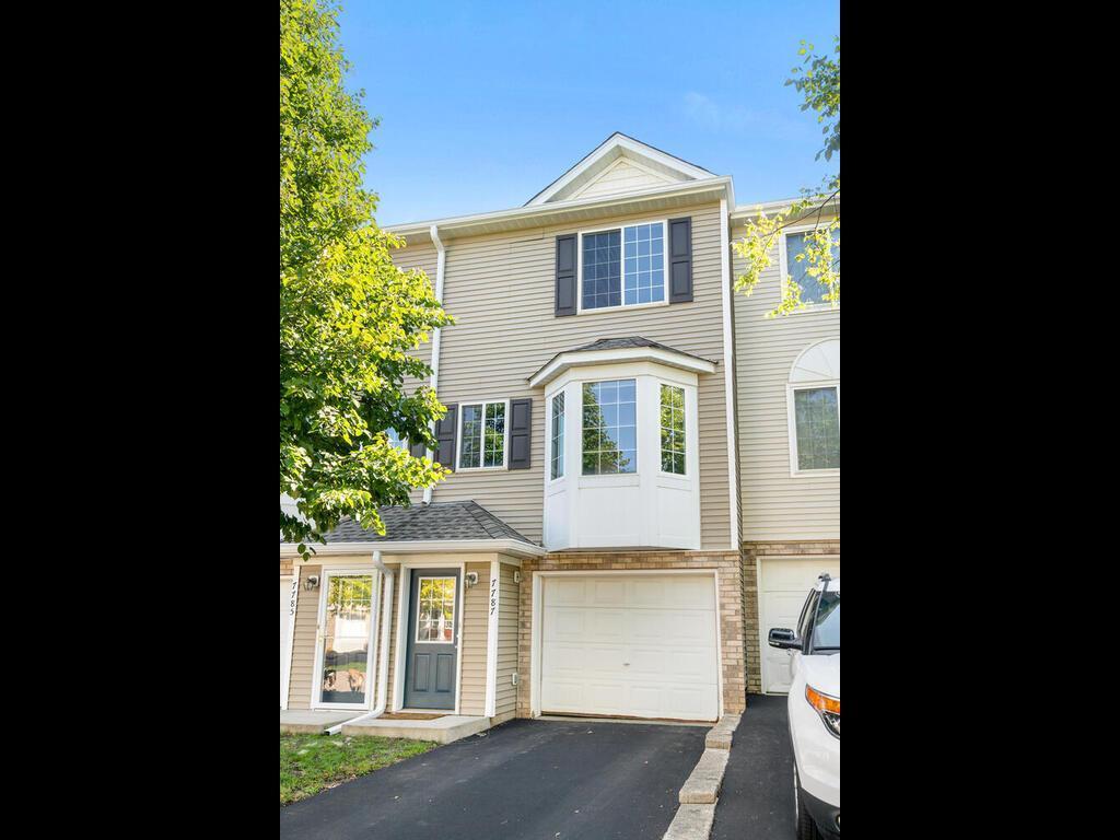 7787 Village Place, Chanhassen, MN 55317 MLS 6245000 Edina Realty