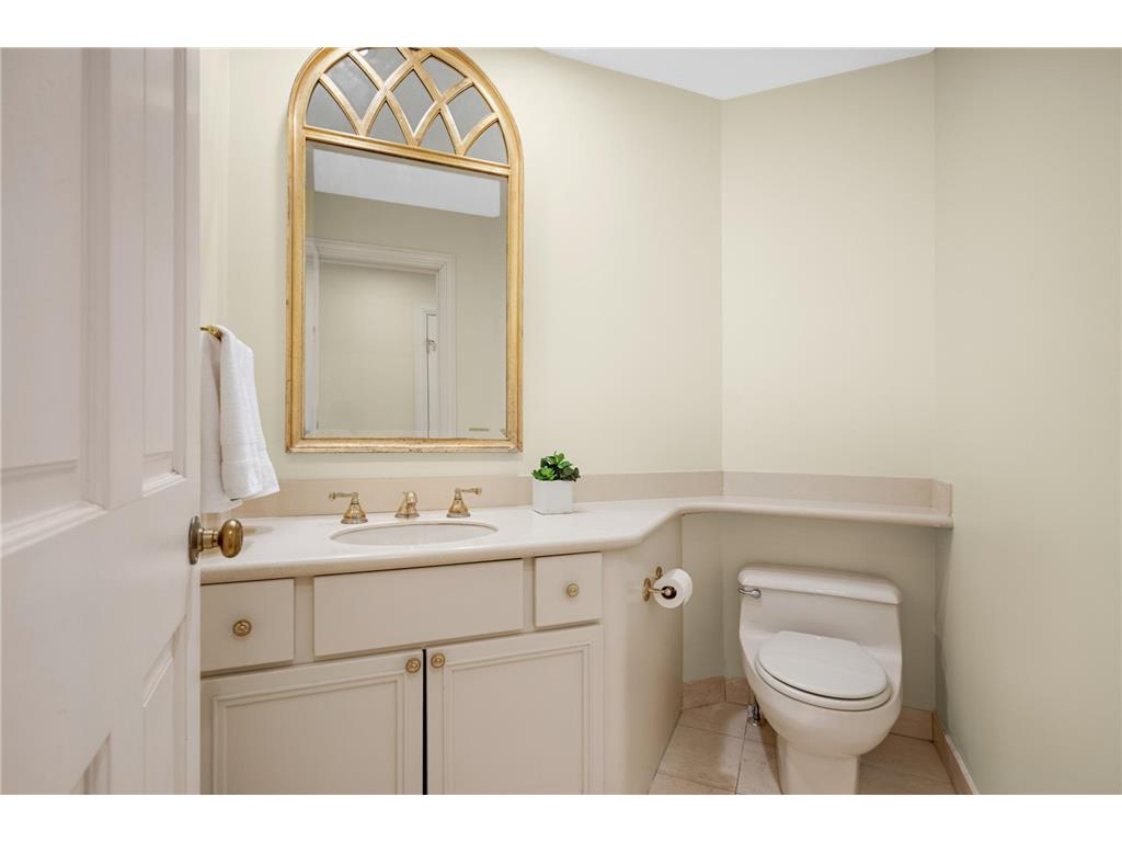 7798 Lochmere Terrace Edina MN 55439 7047542 image28