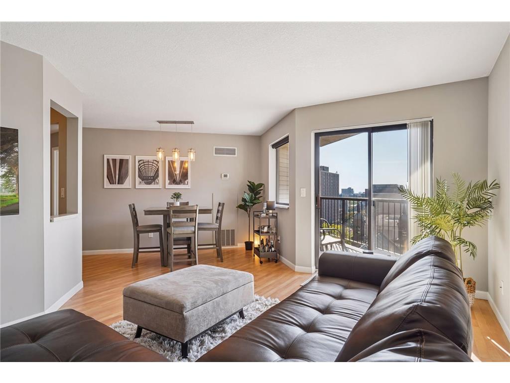 78 10th Street E #1010 Saint Paul MN 55101 6809973 image16