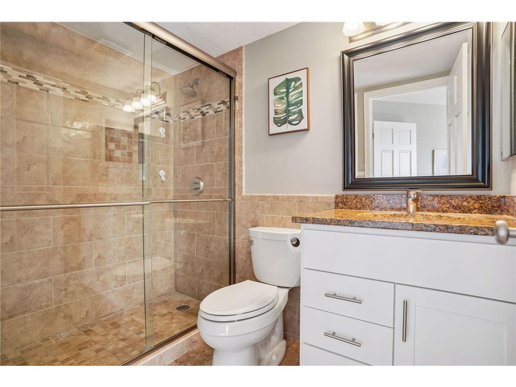 78 10th Street E #1010 Saint Paul MN 55101 7067359 image22