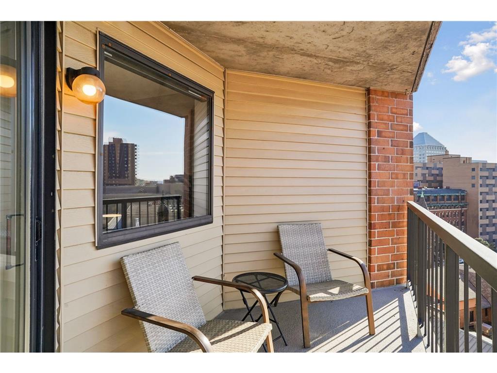 78 10th Street E #1010 Saint Paul MN 55101 7067359 image27